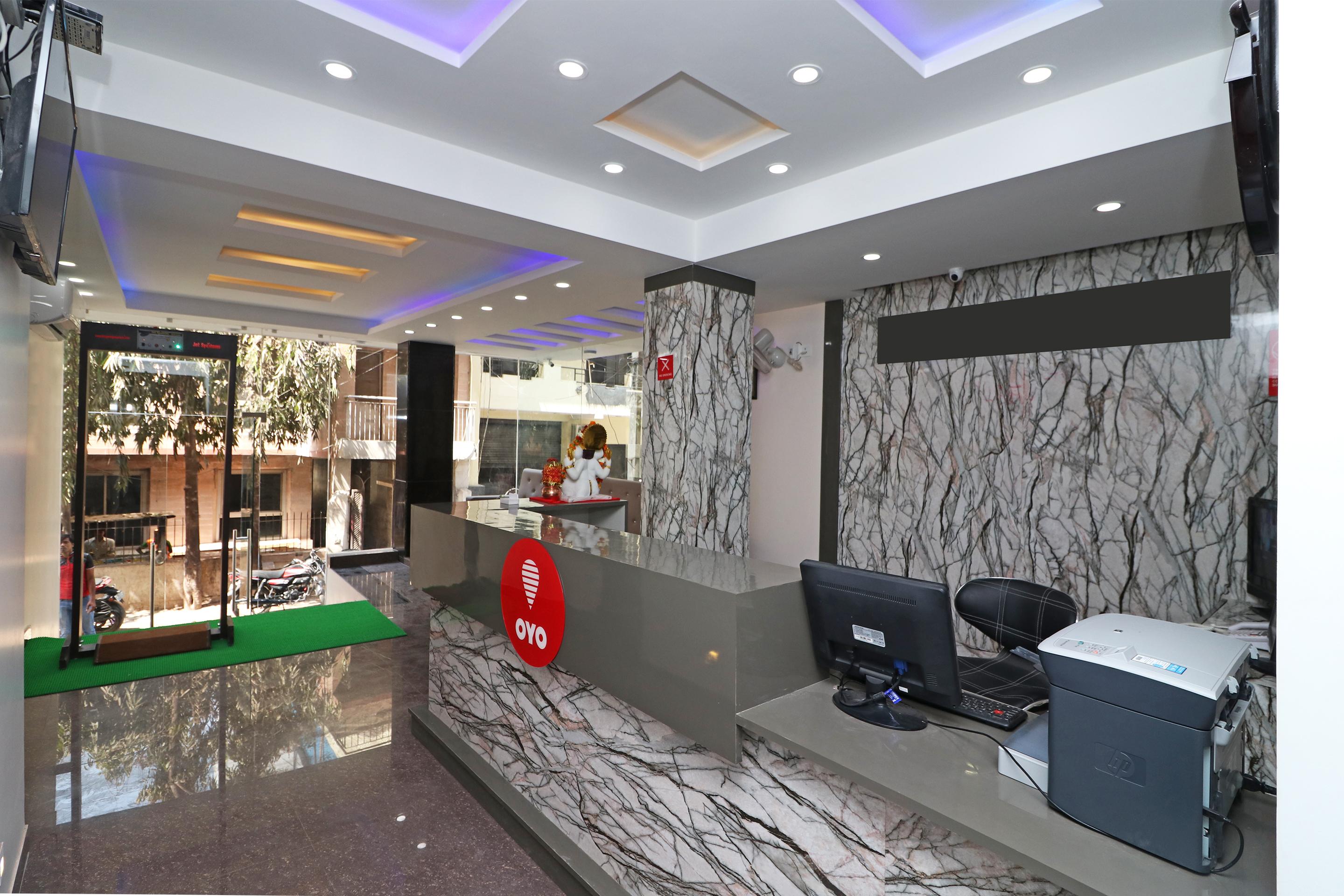 Oyo 12675 Hotel Star Inn New Delhi Ngoại thất bức ảnh