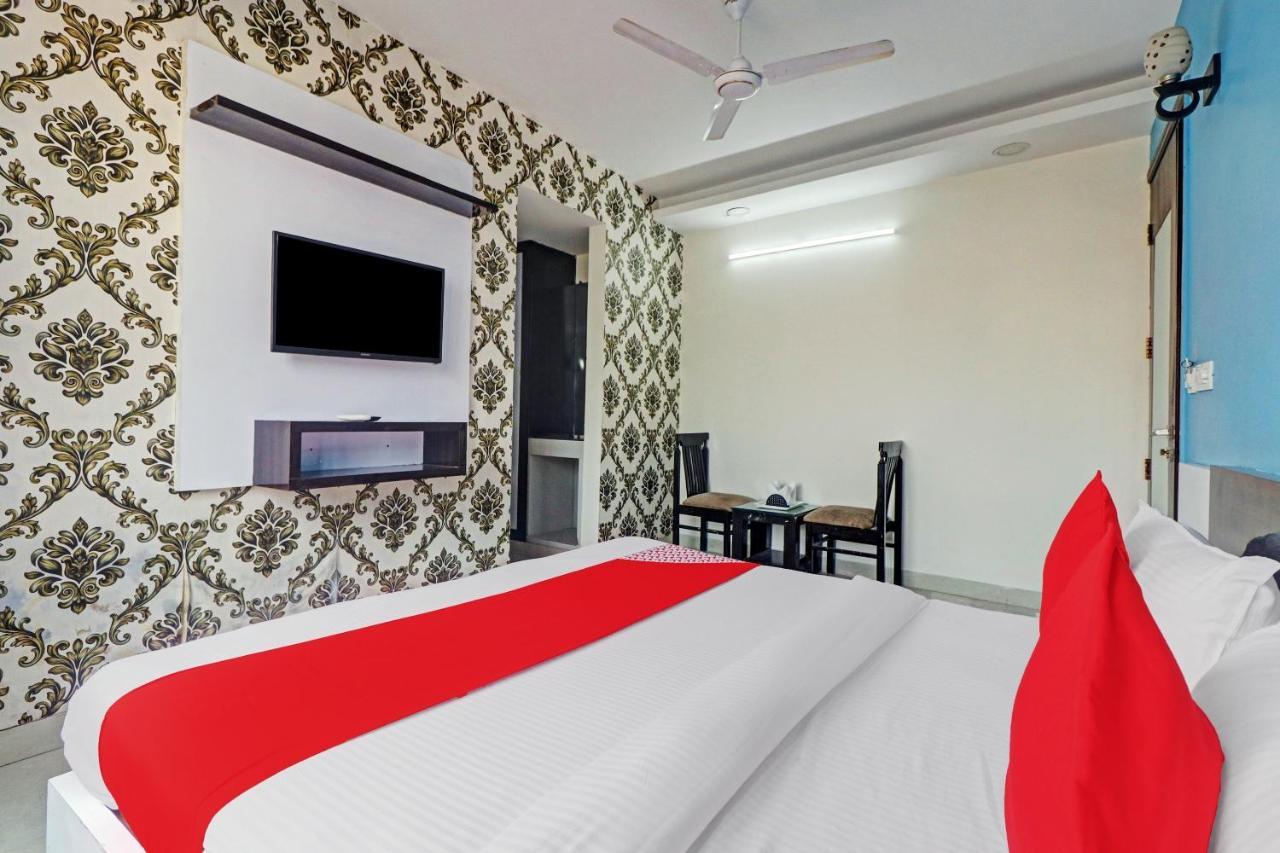 Oyo 12675 Hotel Star Inn New Delhi Ngoại thất bức ảnh