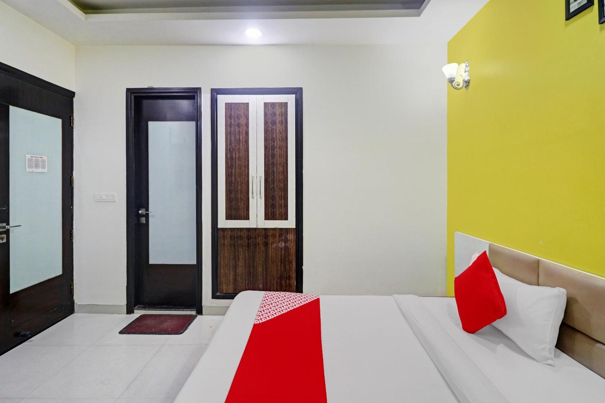 Oyo 12675 Hotel Star Inn New Delhi Ngoại thất bức ảnh